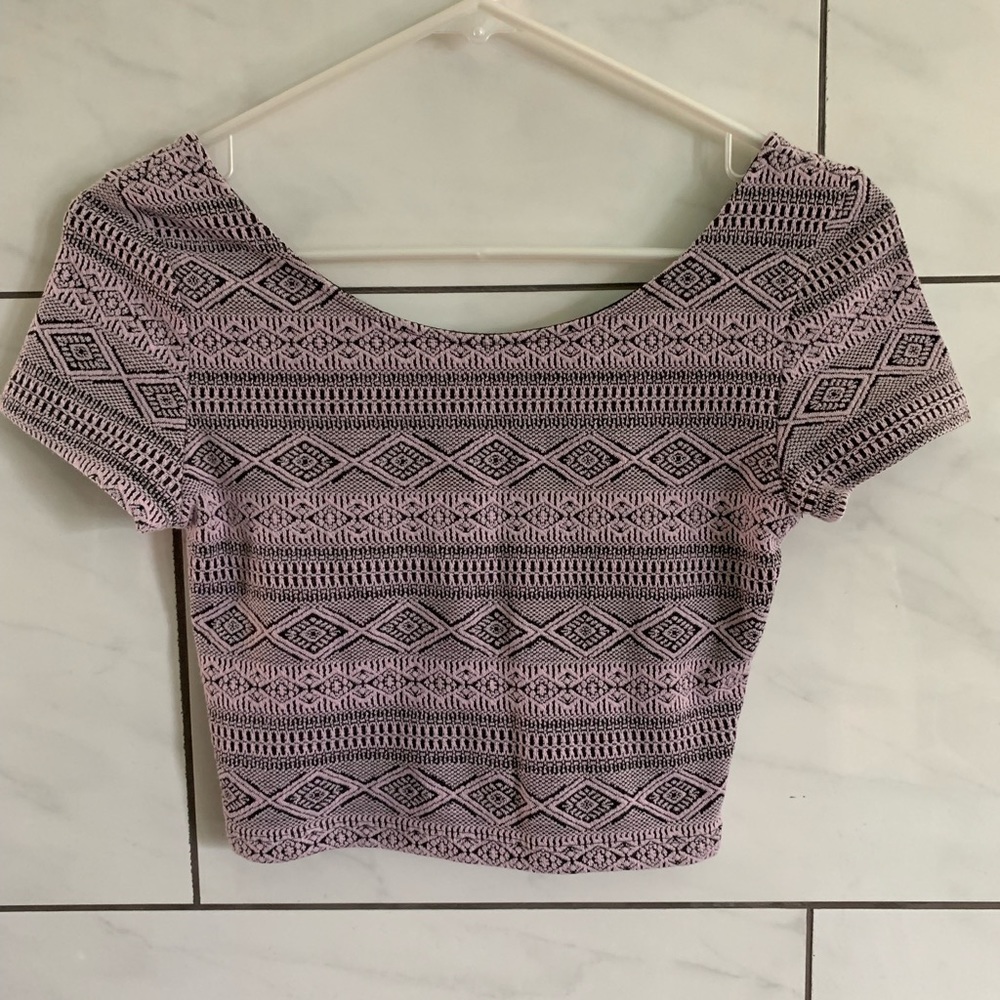 NWOT tribal print crop top